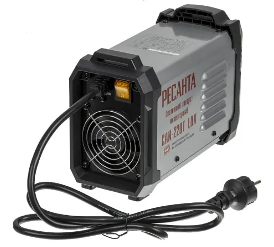 Инверторный сварочный аппарат Ресанта САИ-220T LUX